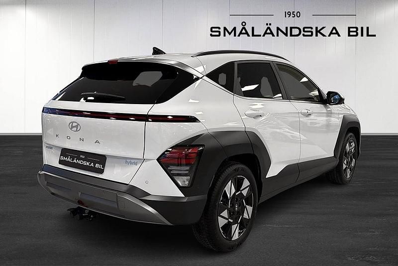 Begagnad Hyundai Kona Advanced 129 HK (94 kW) 2024 Vit SUV