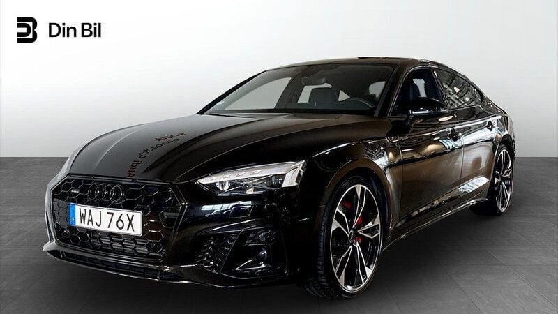 Svart Begagnad 2023 Audi A5 Sportback Competition Halvkombi | 479 000 kr (Marknadspris) - Bild 1/4