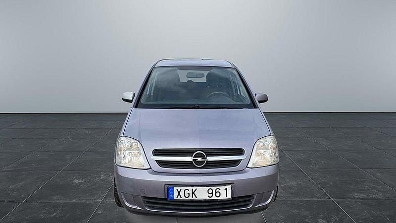 Grå Begagnad 2005 Opel Meriva Minibuss | 24 900 kr - Bild 1/4