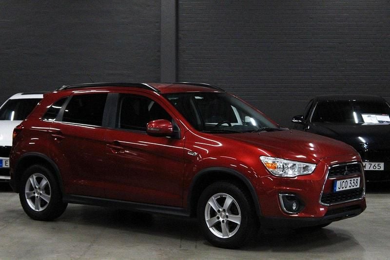 Mörkröd (röd) Begagnad 2016 Mitsubishi ASX Comfort Edition SUV | 109 900 kr - Bild 1/4