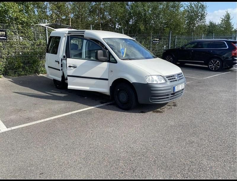 Vit Begagnad 2009 VW Caddy Minibuss | 29 500 kr (Bra pris) - Bild 1/4