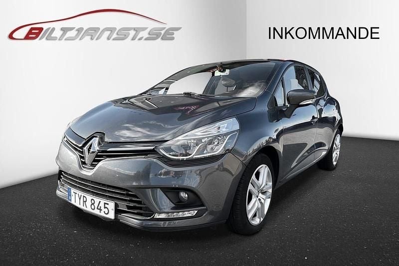 Grå Begagnad 2018 Renault Clio IV Halvkombi | 109 900 kr (Marknadspris) - Bild 1/4