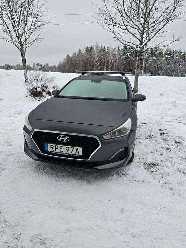 Begagnad 2019 Hyundai i30 Kombi | 115 000 kr (Bra pris) - Bild 1/4