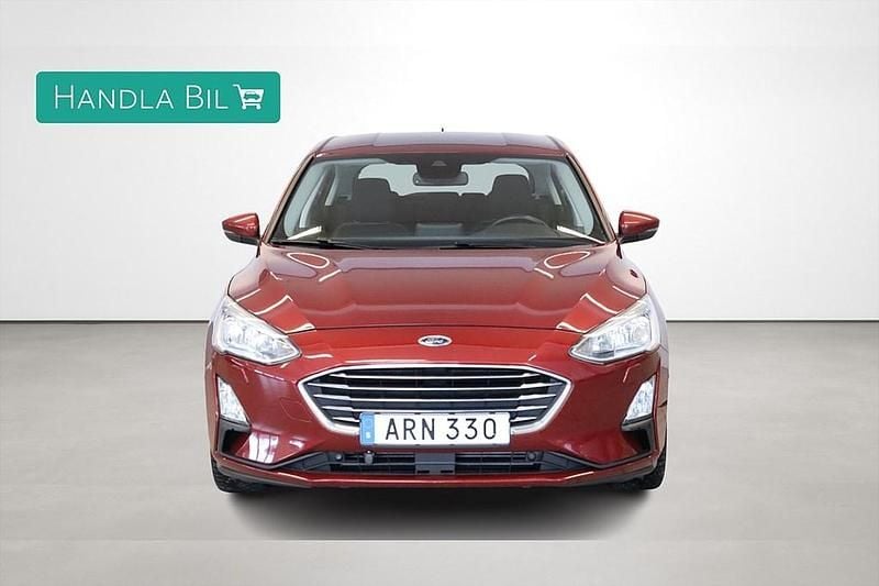 Begagnad Ford Focus Titanium 125 HK (91 kW) 2018 Röd Halvkombi