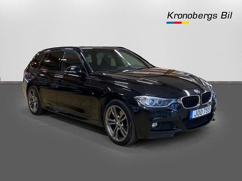Begagnad BMW 320 M Sport 184 HK (135 kW) 2015 Svart Kombi