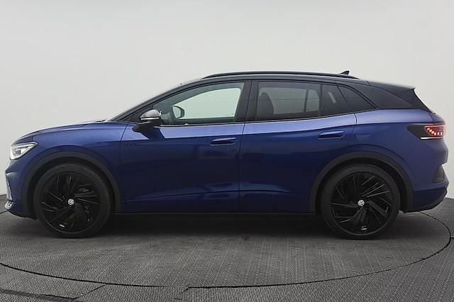 Mörkblå Ny 2024 VW ID.4 GTX SUV | 706 800 kr - Bild 1/4
