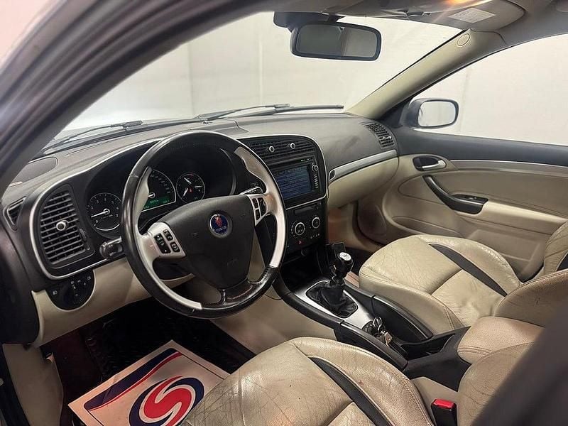 Begagnad Saab 9-3 Aero 209 HK (153 kW) 2009 Grå Kombi