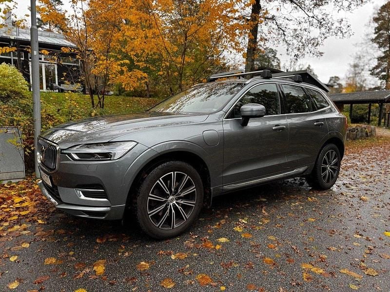 Grå Begagnad 2020 Volvo XC60 Inscription SUV | 375 000 kr (Bra pris) - Bild 1/4