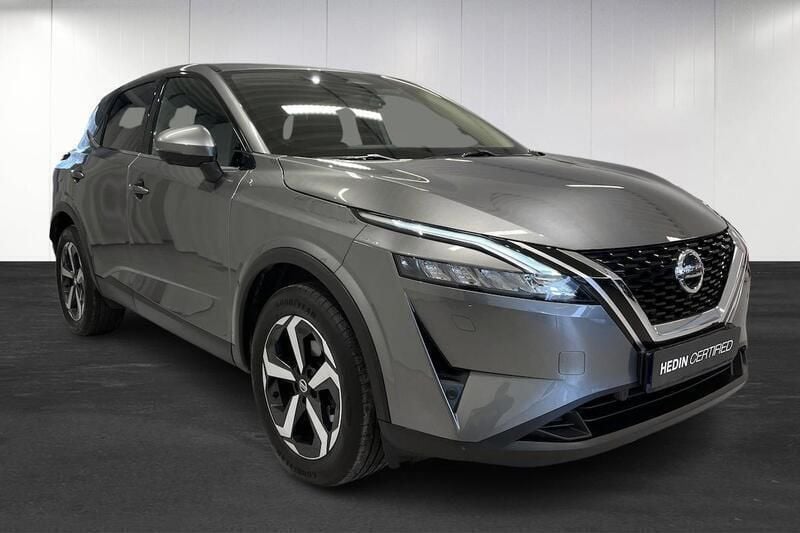 Begagnad Nissan Qashqai N-Connecta 158 HK (116 kW) 2022 Grå SUV