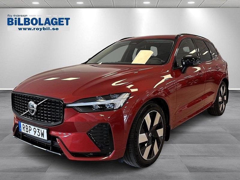 Röd Begagnad 2024 Volvo XC60 Ultra SUV | 629 900 kr - Bild 1/4