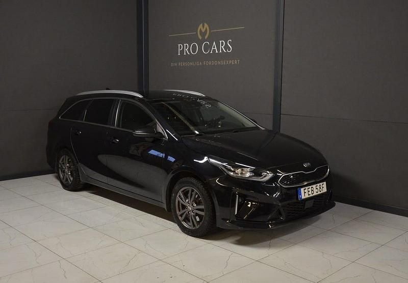 Svart Begagnad 2021 Kia Ceed Sportswagon Kombi | 197 000 kr (Superpris) - Bild 1/4