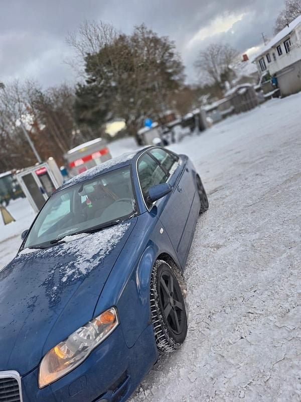 Begagnad 2005 Audi A4 Sedan | 61 000 kr (Marknadspris) - Bild 1/4