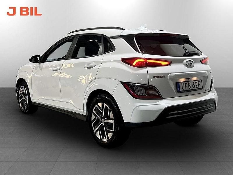 Begagnad Hyundai Kona Essential 150 kW (204 HK) 2022 Vit SUV
