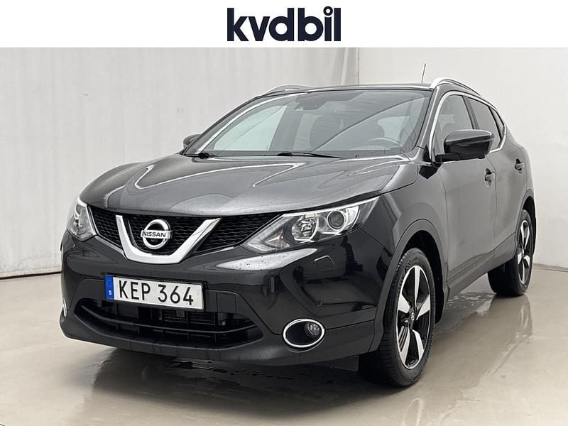 Svart Begagnad 2017 Nissan Qashqai SUV | 139 900 kr (Marknadspris) - Bild 1/3