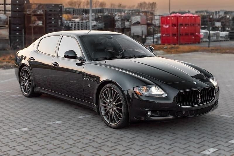 Begagnad Maserati Quattroporte 440 HK (323 kW) 2012 Sedan