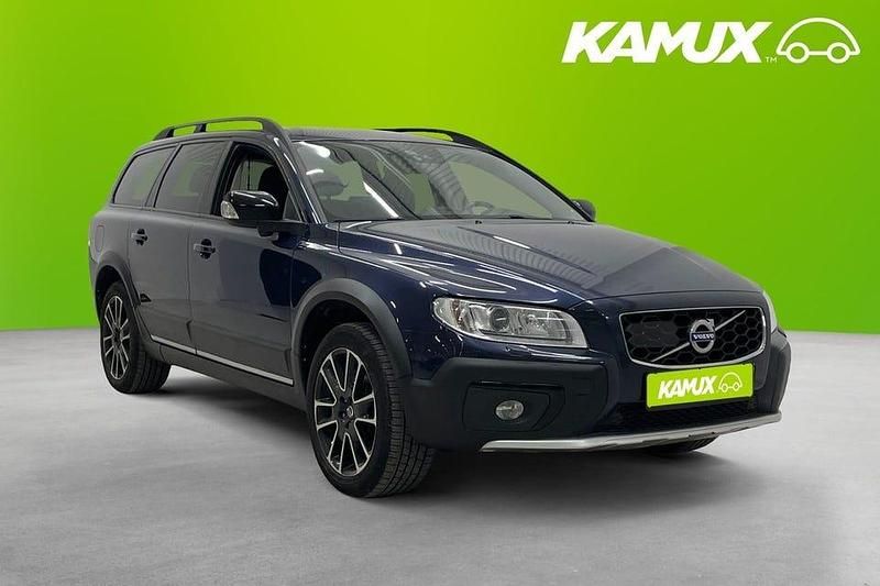 Blå Begagnad 2015 Volvo XC70 Dynamic Kombi | 179 700 kr (Marknadspris) - Bild 1/4