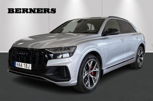 Silver Begagnad 2021 Audi Q8 S-Line SUV | 659 900 kr (Marknadspris) - Bild 1/4