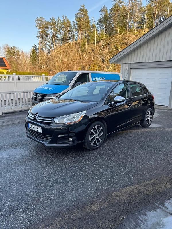 Begagnad Citroën C4 114 HK (83 kW) 2014