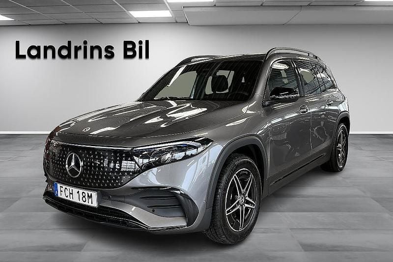 Grå Begagnad 2024 Mercedes EQB250+ AMG line SUV | 479 900 kr (Marknadspris) - Bild 1/4