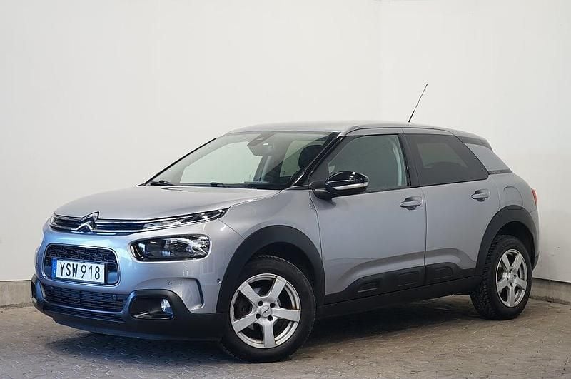 Begagnad Citroën C4 Cactus PureTech 110 HK (80 kW) 2018 Silver Halvkombi
