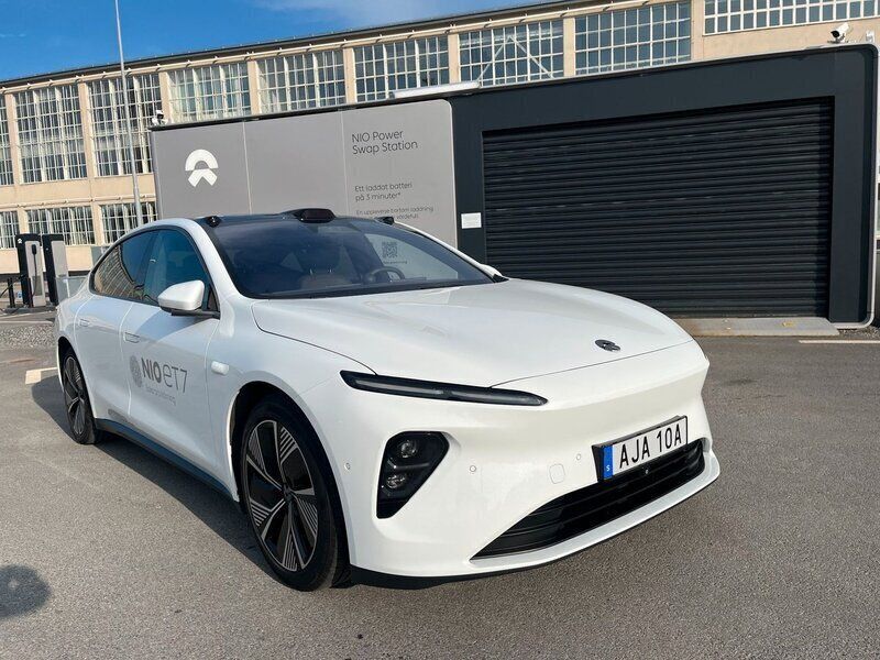 Vit Begagnad 2022 Nio ET7 Sedan | 469 900 kr - Bild 1/4