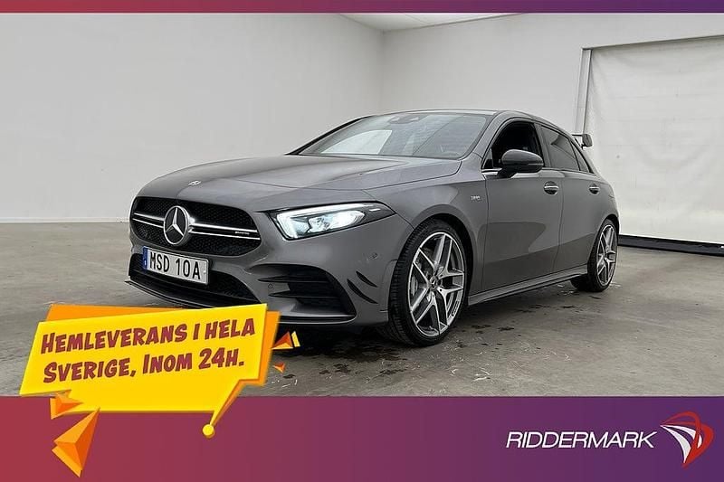Mörkgrå Begagnad 2019 Mercedes A35 AMG AMG Halvkombi | 368 900 kr (Marknadspris) - Bild 1/3