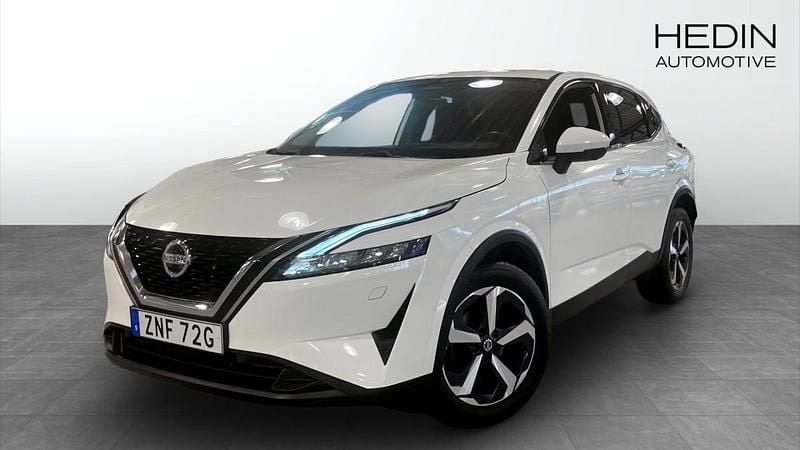 Vit (white) Begagnad 2022 Nissan Qashqai N-Connecta SUV | 254 000 kr (Bra pris) - Bild 1/4