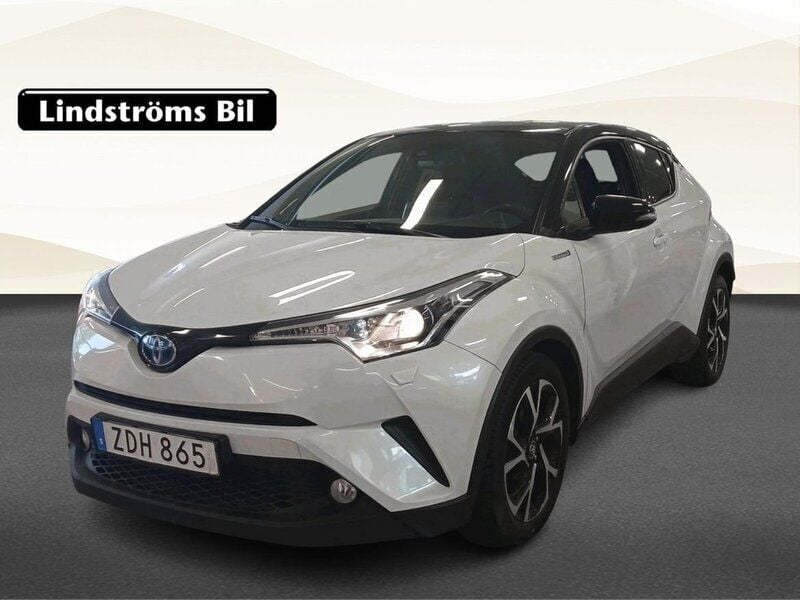 Vit Begagnad 2018 Toyota C-HR Style SUV | 209 900 kr (Marknadspris) - Bild 1/3