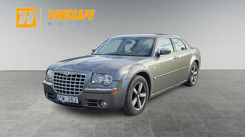 Grå Begagnad 2006 Chrysler 300C Sedan | 14 900 kr (Superpris) - Bild 1/4