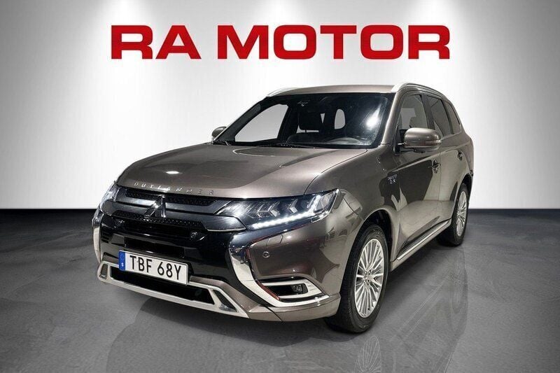 Brun Begagnad 2019 Mitsubishi Outlander P-HEV SUV | 199 900 kr (Lite dyr) - Bild 1/4
