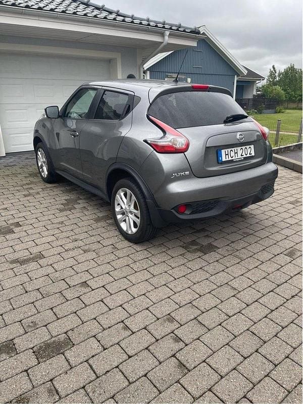 Grå Begagnad 2017 Nissan Juke SUV | 85 000 kr (Superpris) - Bild 1/4