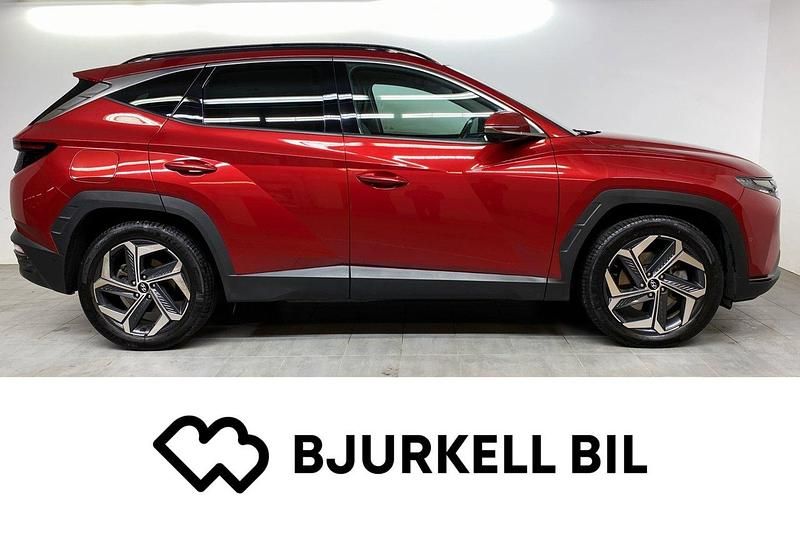 Röd Begagnad 2022 Hyundai Tucson Advanced SUV | 329 900 kr (Lite dyr) - Bild 1/4