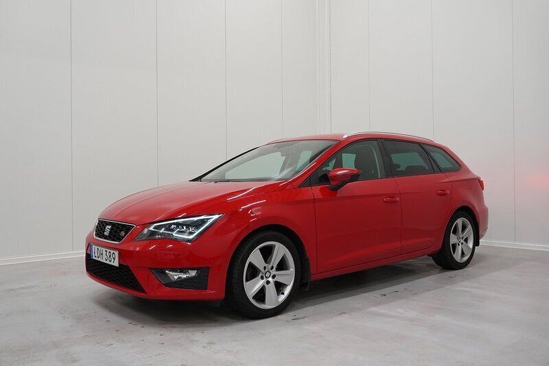 Röd Begagnad 2015 Seat Leon ST FR Kombi | 139 900 kr (Dyr) - Bild 1/4