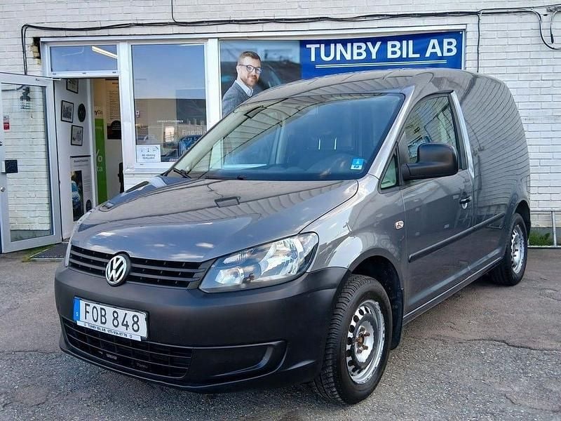 Mörkgrå (grå) Begagnad 2015 VW Caddy Minibuss | 84 900 kr (Lite dyr) - Bild 1/4
