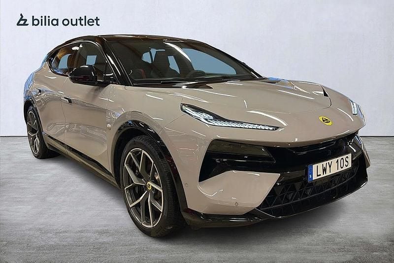 Begagnad Lotus Eletre 450 kW (612 HK) 2023 Grå SUV