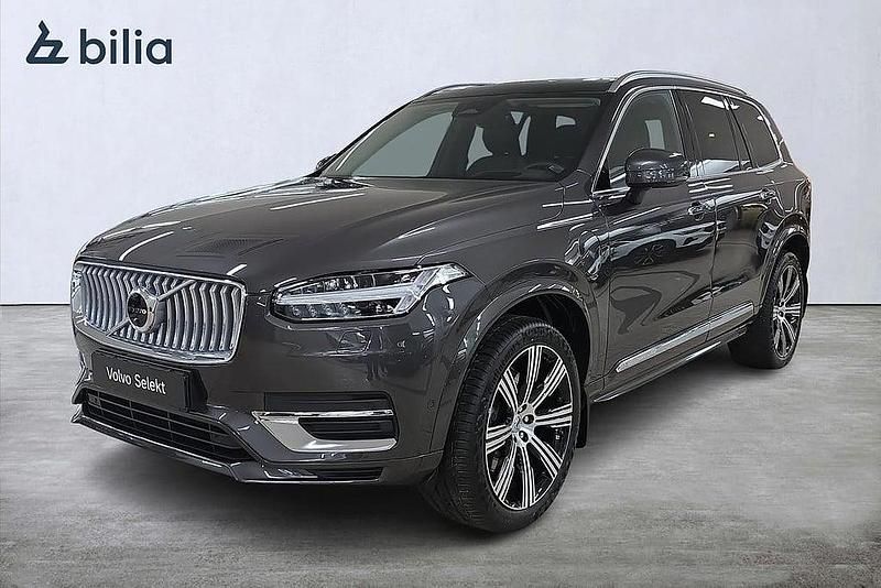 Grå Begagnad 2022 Volvo XC90 Ultimate SUV | 679 000 kr (Marknadspris) - Bild 1/3