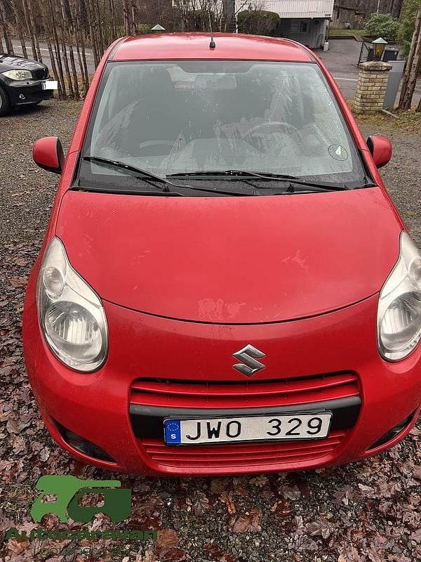 Röd Begagnad 2009 Suzuki Alto Halvkombi | 22 000 kr (Marknadspris) - Bild 1/4