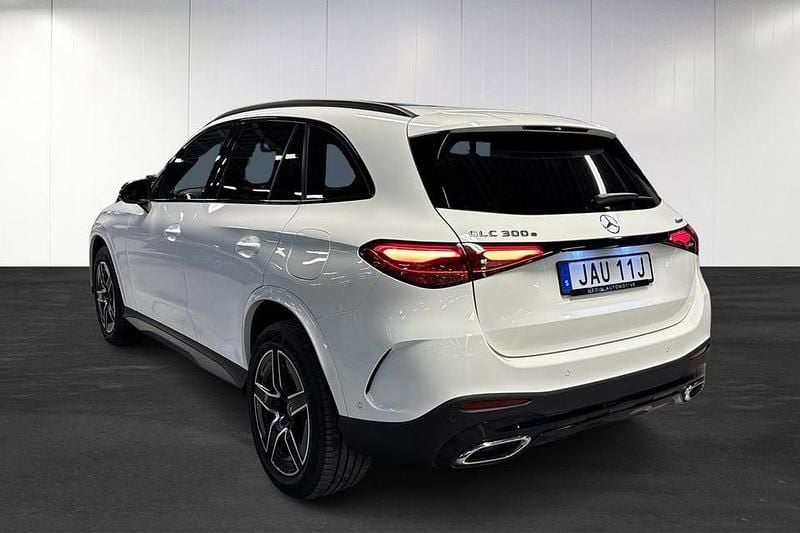 Begagnad Mercedes GLC300 Advanced Plus 313 HK (230 kW) 2024 Vit SUV