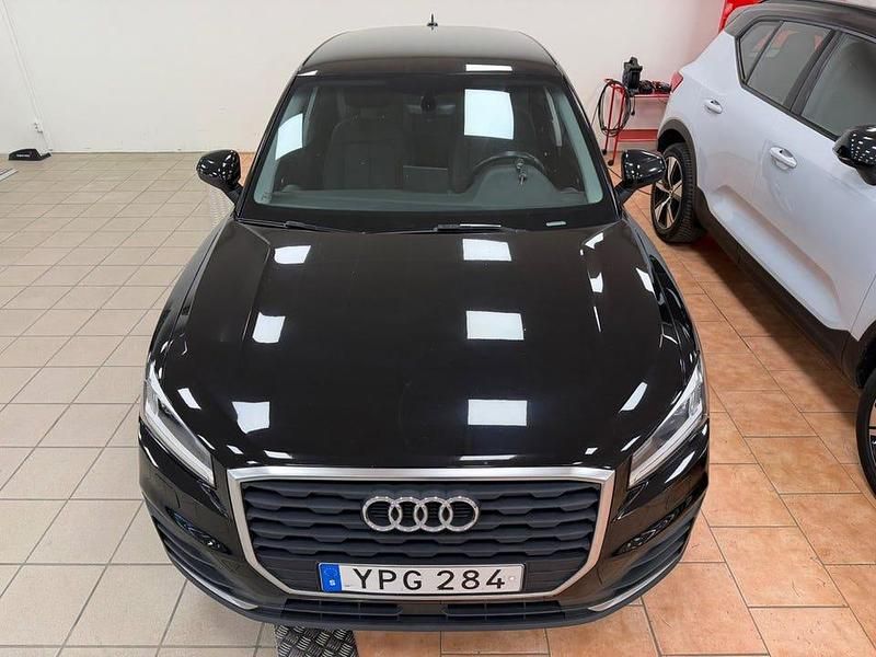 Begagnad Audi Q2 Proline 150 HK (110 kW) 2018 Svart SUV