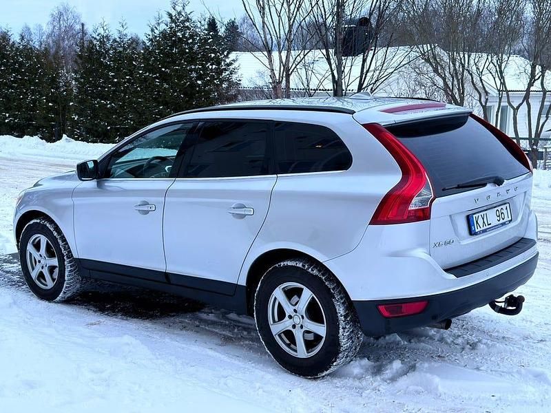 Begagnad Volvo XC60 163 HK (119 kW) 2011 SUV