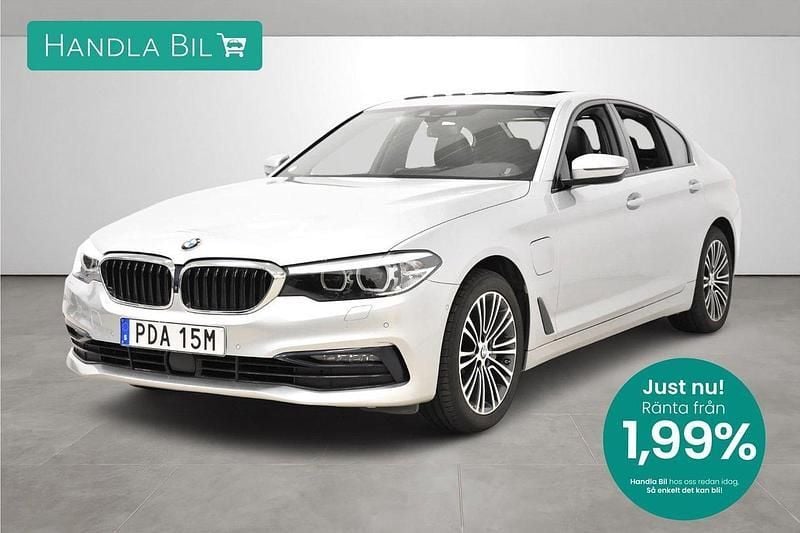 Silver Begagnad 2020 BMW 530e Luxury Line Sedan | 339 900 kr (Bra pris) - Bild 1/3