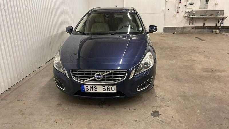 Begagnad Volvo V60 163 HK (119 kW) 2012 Kombi