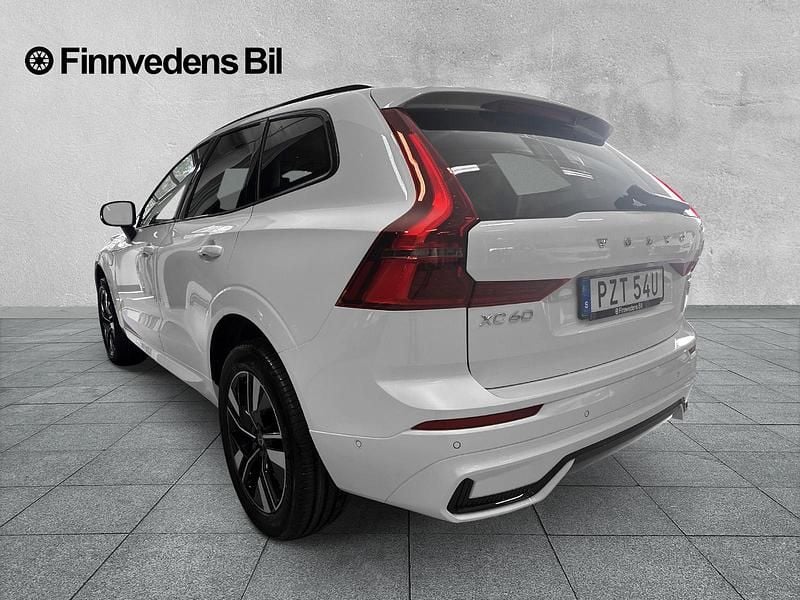 Ny Volvo XC60 349 HK (256 kW) 2026 Vit SUV
