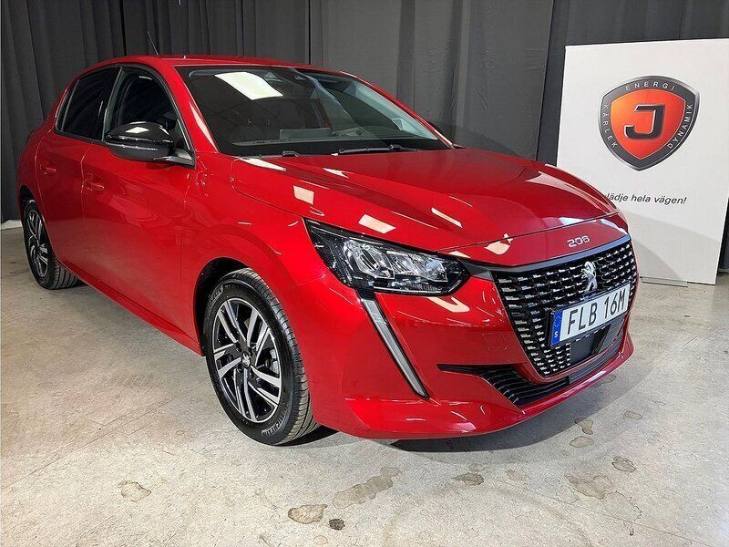 Röd Begagnad 2022 Peugeot 208 Allure Halvkombi | 189 900 kr (Lite dyr) - Bild 1/4