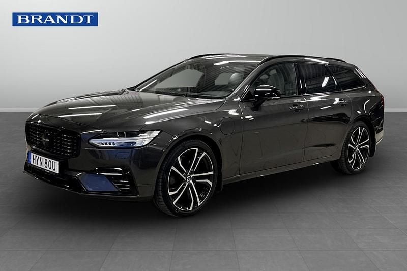 Grå Begagnad 2021 Volvo V90 R-Design Kombi | 399 900 kr (Marknadspris) - Bild 1/3