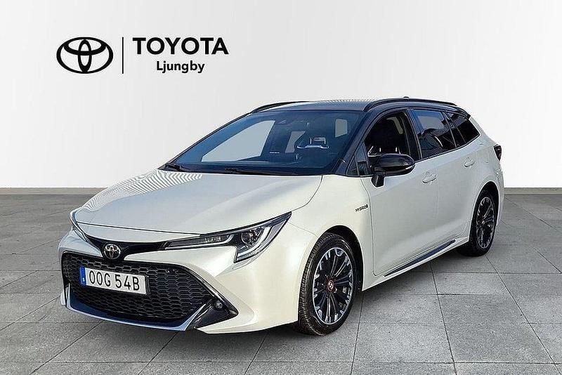 Vit Begagnad 2020 Toyota Corolla Kombi | 249 000 kr (Marknadspris) - Bild 1/3