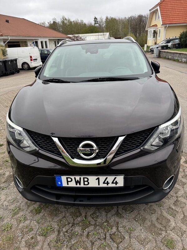 Begagnad 2016 Nissan Qashqai SUV | 140 000 kr (Marknadspris) - Bild 1/4