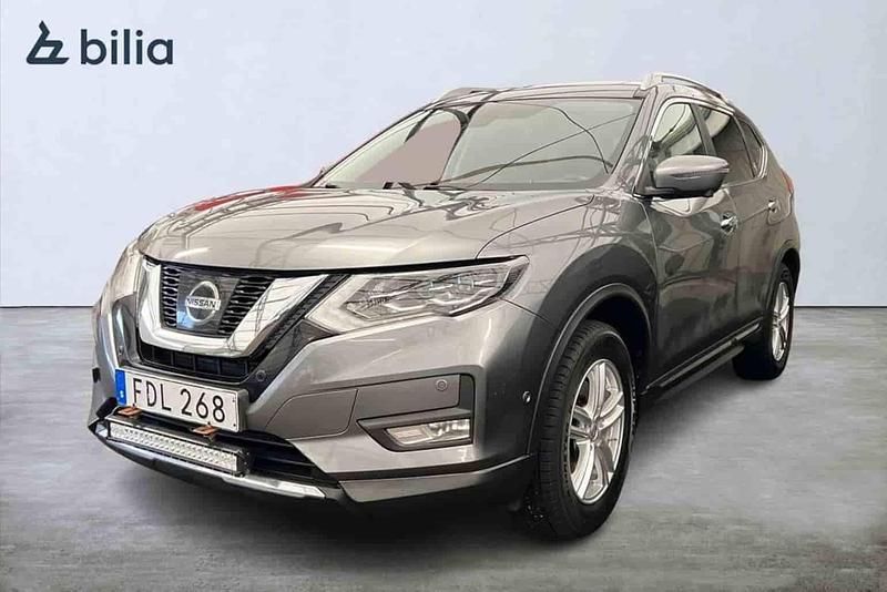 Grå Begagnad 2018 Nissan X-Trail SUV | 179 900 kr (Marknadspris) - Bild 1/1