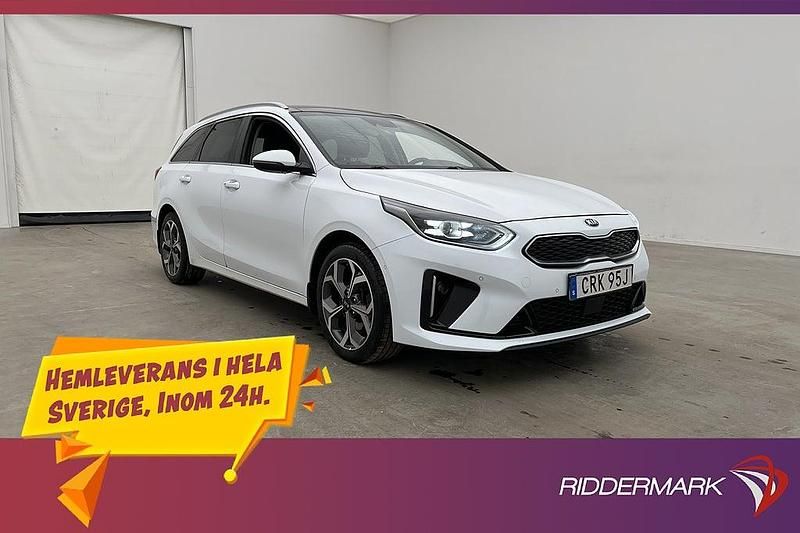 Begagnad Kia Ceed Sportswagon Advance 105 HK (77 kW) 2021 Vit Kombi
