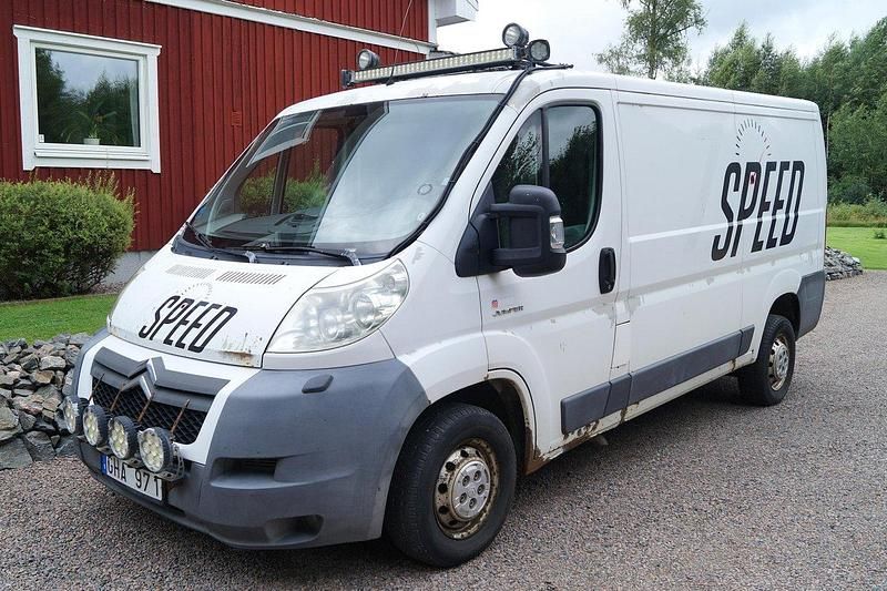 Vit Begagnad 2007 Citroën Jumper Minibuss | 23 000 kr - Bild 1/4